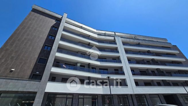 Appartamento in residenziale in Via E. Maiorana 12