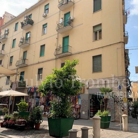 Appartamento in residenziale in Via Nolana 28