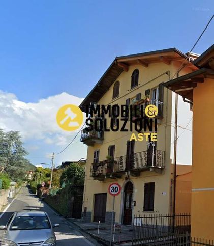 Appartamento in residenziale in Via Intra Premeno 26