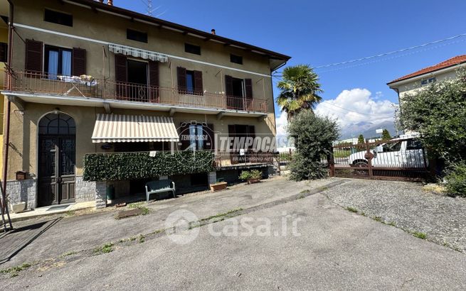 Casa indipendente in residenziale in Via Brignana