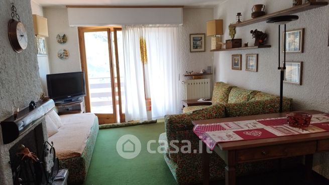 Appartamento in residenziale in Via Galassia 26