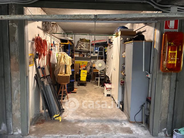 Box/posto auto in residenziale in Via Marzabotto 229