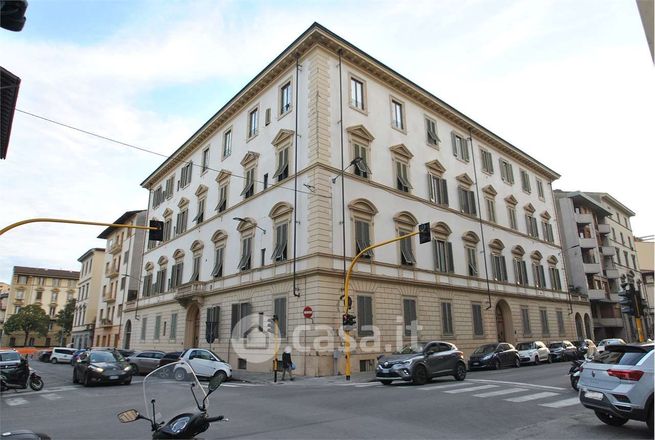 Appartamento in residenziale in Via Cristoforo Landino 8