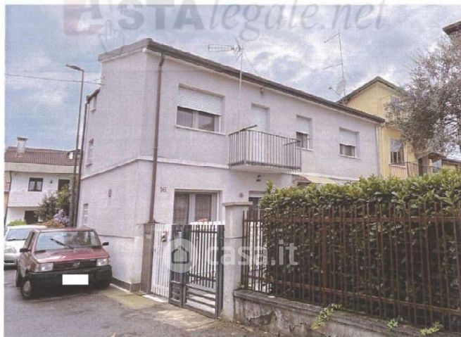 Appartamento in residenziale in Via A. Pinazza 14