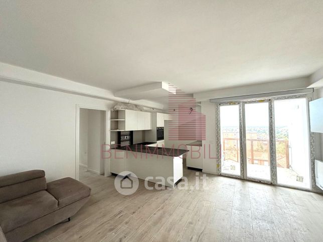 Appartamento in residenziale in Via O. Respighi 46