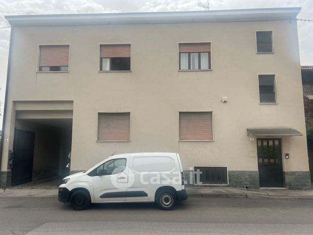 Ufficio in commerciale in Via Bruno Buozzi 8