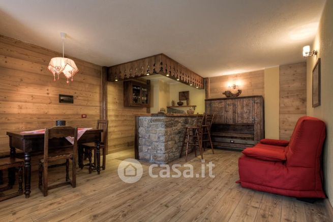 Appartamento in residenziale in Via Trou Des Romains 12