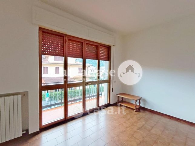 Appartamento in residenziale in Via del Centenario 79