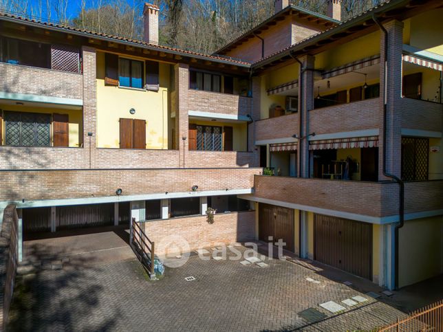 Appartamento in residenziale in Via Lavino 337