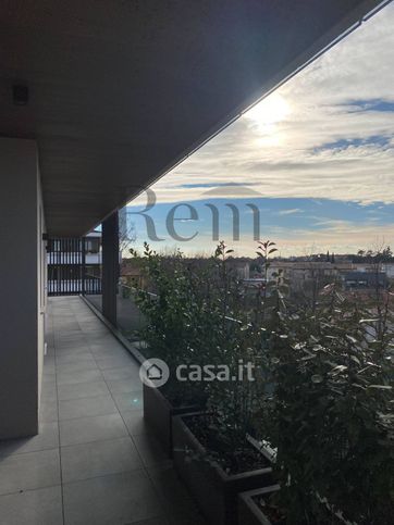 Appartamento in residenziale in Via Montello 1
