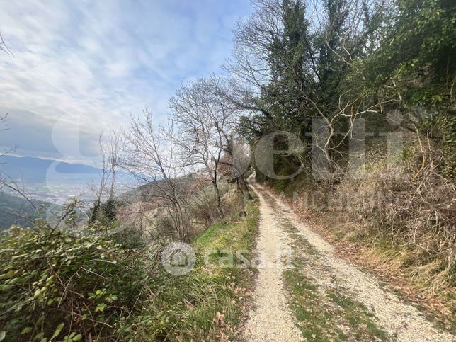 Terreno agricolo in commerciale in Strada di Rubbiano