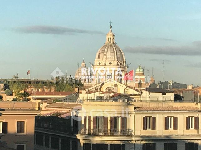 Loft in residenziale in Via Francesco Crispi