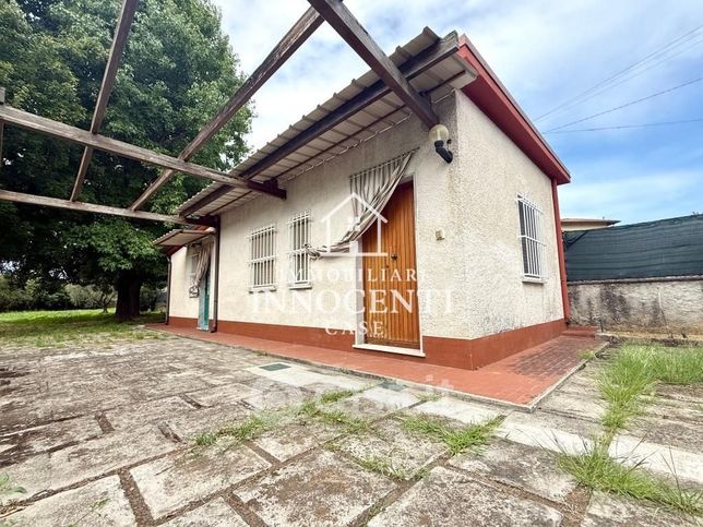Casa indipendente in residenziale in Via Aldo Salvetti 160-176