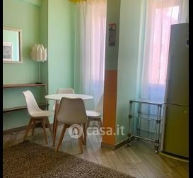 Appartamento in residenziale in Via Lucrino