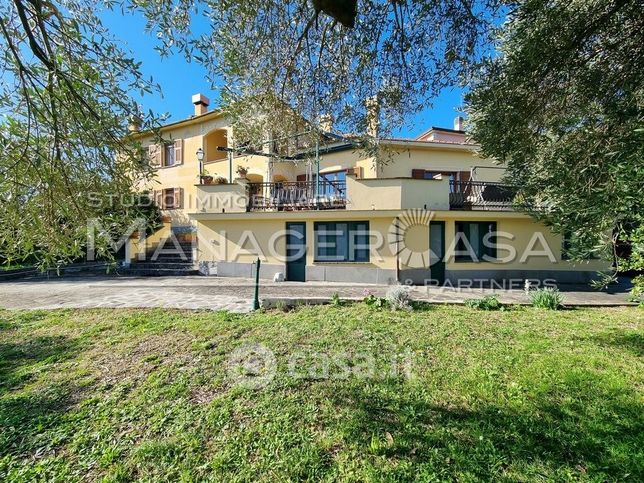 Casa indipendente in residenziale in Via Santa Maria del Campo 192