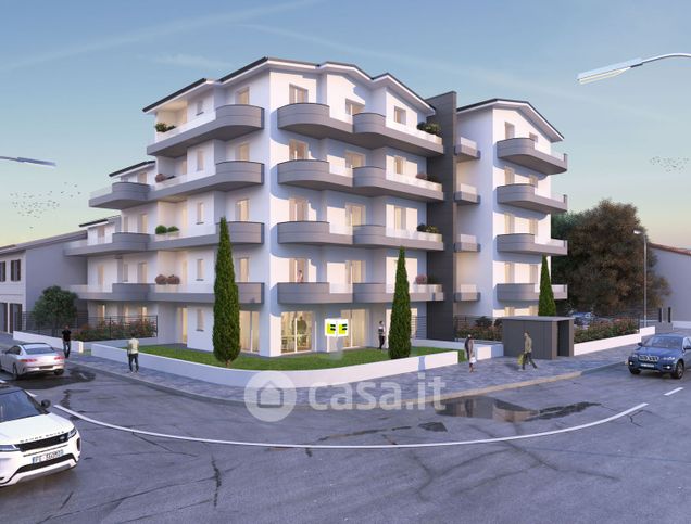 Appartamento in residenziale in Via toti angolo via cardinal ferrari
