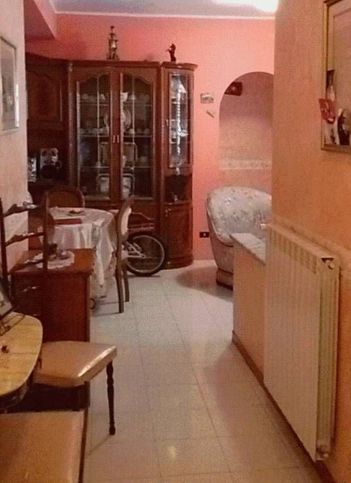Box/posto auto in residenziale in Via Paolo Borsellino 26