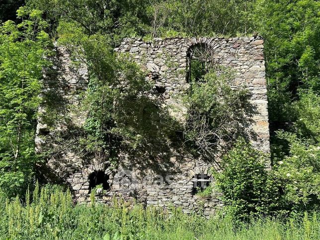 Rustico/casale in residenziale in Località Forno