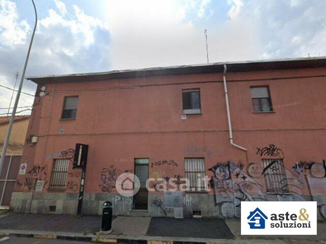 Capannone in commerciale in Via Monginevro 283