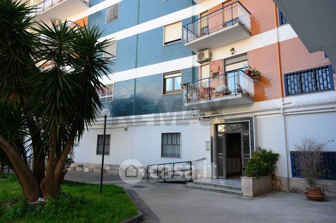 Appartamento in residenziale in Via Pittore 203