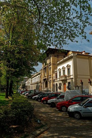 Appartamento in residenziale in Piazza Massimo D'Azeglio