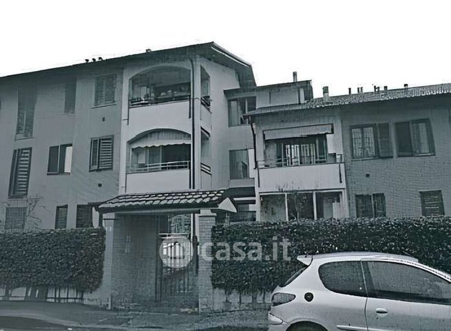 Appartamento in residenziale in Via Don Colzani 4