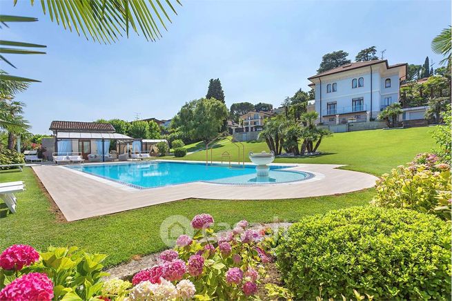 Appartamento in residenziale in Via Monte Croce