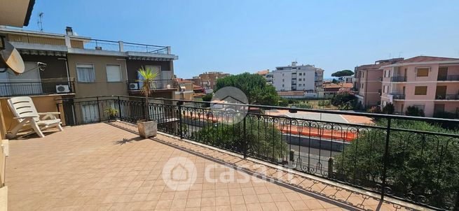 Appartamento in residenziale in Via Saponiera 29