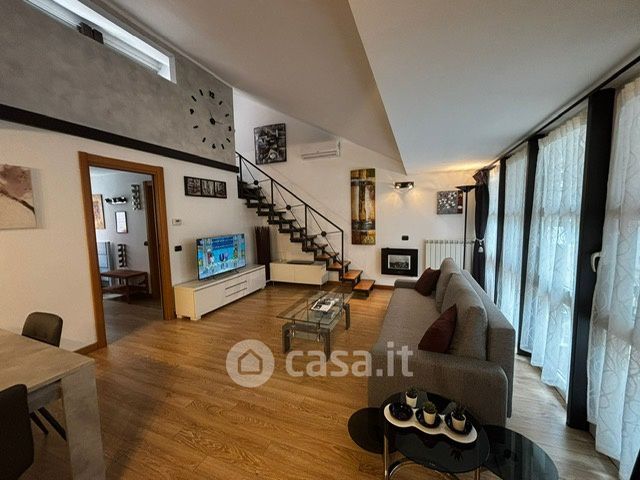 Loft in residenziale in 