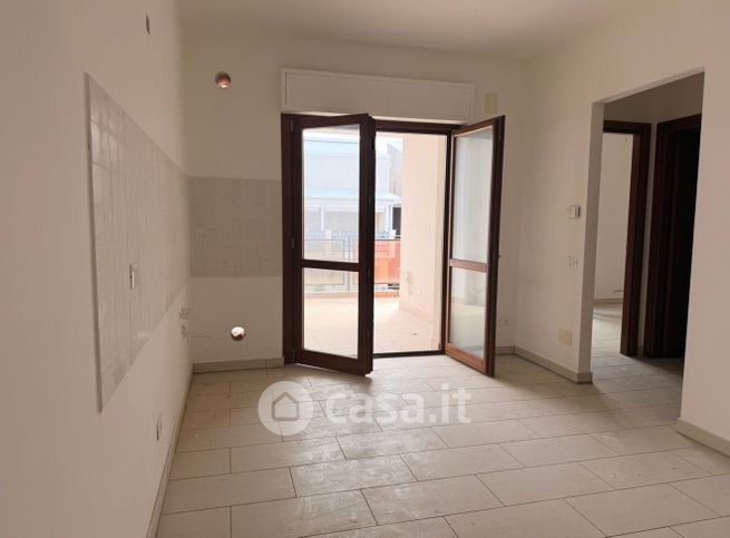 Appartamento in residenziale in Via Torino 40