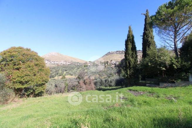 Terreno edificabile in residenziale in Via Farense 363