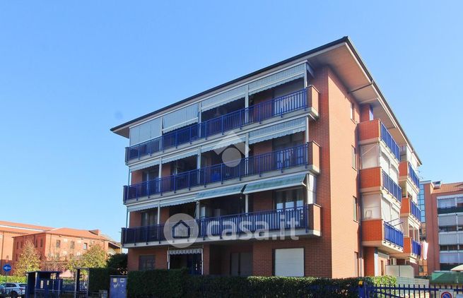 Appartamento in residenziale in Via L. Ariosto 32