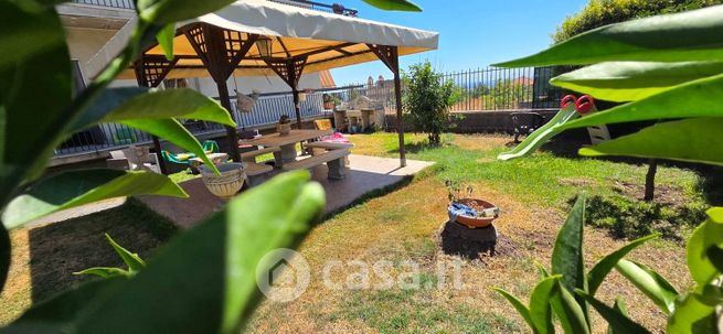 Appartamento in residenziale in Via Pecorai 1