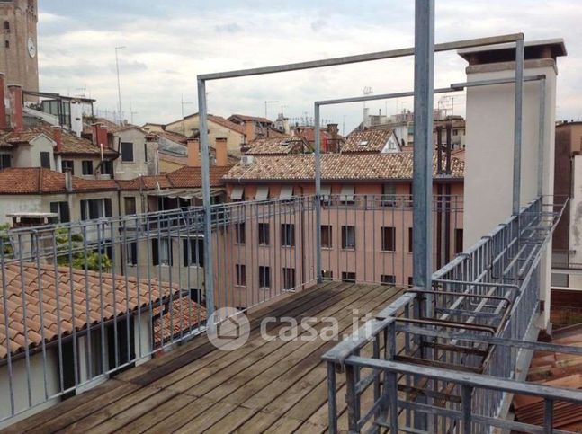 Attico/mansarda in residenziale in 