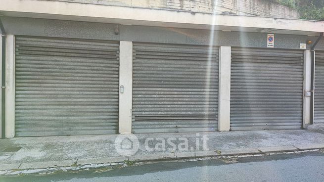 Garage/posto auto in residenziale in Strada Sen. Ernesto Marsaglia