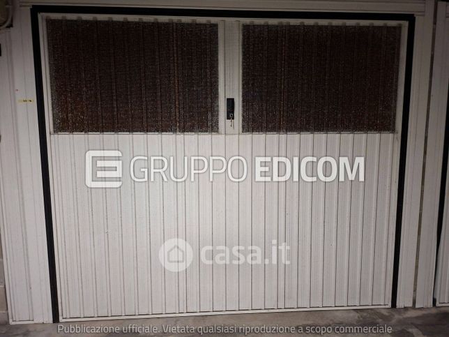 Box/posto auto in residenziale in Piazza Goffredo Mameli