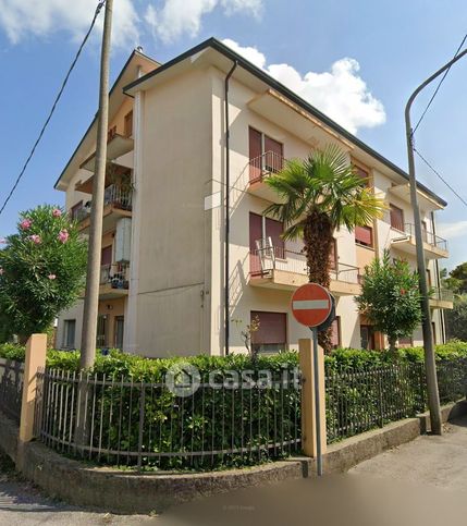 Appartamento in residenziale in Via A. Fantuzzi 12