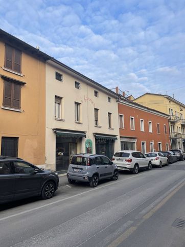 Rustico/casale in residenziale in Via Solferino 28