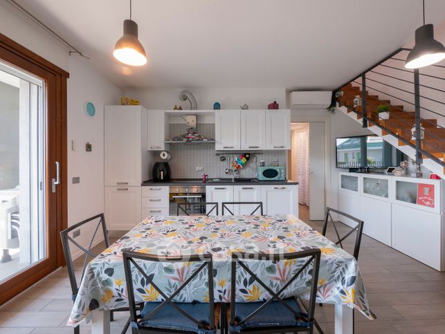 Appartamento in residenziale in Via Cesare Battisti 21