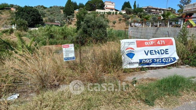Terreno edificabile in residenziale in Contrada oliveto