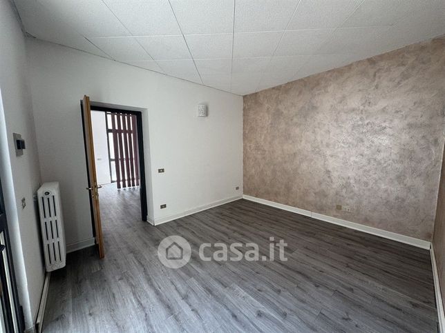 Ufficio in commerciale in Via XX Settembre