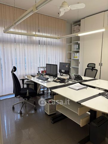 Ufficio in commerciale in Via Boccherini