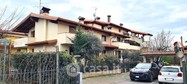 Appartamento in residenziale in Via Sbernel 15