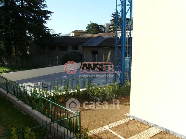 Box/posto auto in residenziale in Via Cortisella