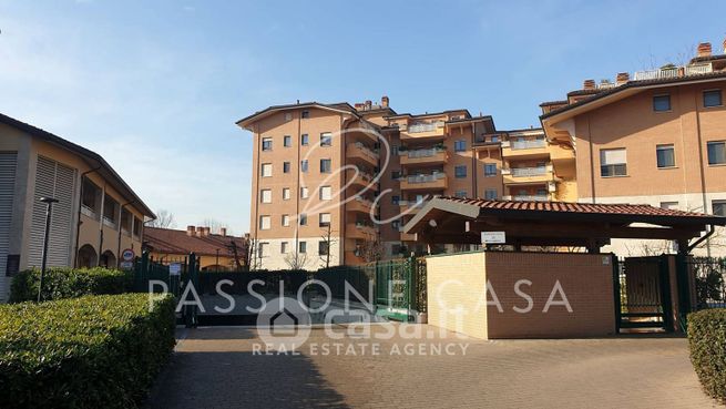 Box/posto auto in residenziale in Via Roma 23