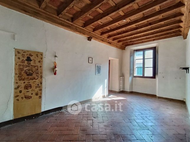 Appartamento in residenziale in Via della Madonna