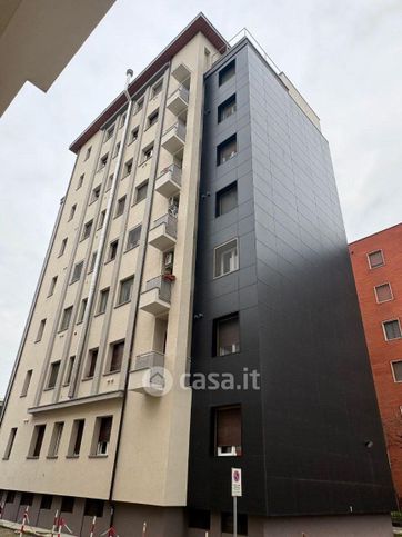 Appartamento in residenziale in Via Clateo Castellini 153