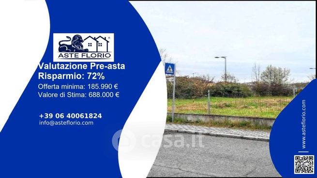Terreno agricolo in commerciale in Via Cento