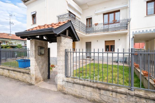 Appartamento in residenziale in Via Nino Bixio