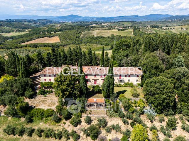 Villa in residenziale in Via di Lizzano